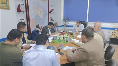 مياه المنوفية تكرم الطلاب المتفوقين بالمدرسة الفنية الثانوية | صور