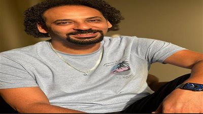 الموت يفجع الفنان أحمد محارب
