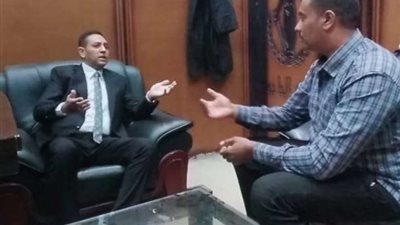 قانوني ينتقد تطبيقات المراهنة والقمار الإلكترونية ويؤكد ضرورة الحظر