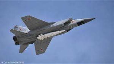 القوات الروسية تقصف مطارات عسكرية ومواقع طاقة أوكرانية