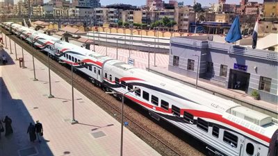 آليات جديدة من السكة الحديد للتتصدي لظاهرة رشق القطارات بالحجارة