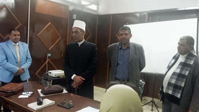 رئيس القاهرة الأزهرية يتفقد مدينة البعوث الإسلامية لمتابعة البرامج التدريبية للمعلمين