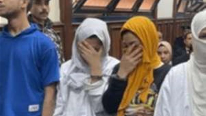 المتهمين