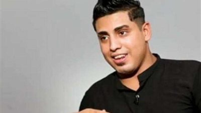 خلال ساعات.. نظر محاكمة كروان مشاكل في قضية الفسق والفجور