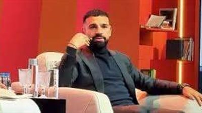 عمرو ياسين يدافع عن محمد صلاح ضد انتقادات السوشيال ميديا