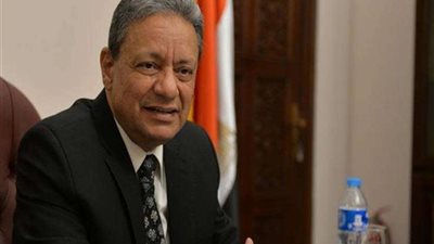 في العيد الوطني.. جبر يهنئ وزير إعلام عمان وسفيرها