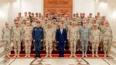 الرئيس السيسي يؤكد دور القوات المسلحة في استقرار مصر بظل الأوضاع الإقليمية الصعبة