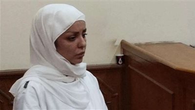 قرار عاجل من المحكمة بشأن مضيفة الطيران التونسية المتهمة بقتل ابنتها