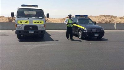 المرور تنشر سيارات إغاثة على الطرق السريعة بعد سقوط الأمطار