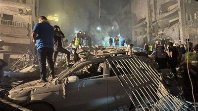 إسرائيل تستهدف مركز قيادة لحزب الله في بيروت وتكثف غاراته على لبنان