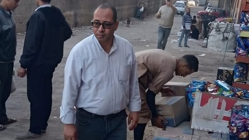 حملات مستمرة لإزالة