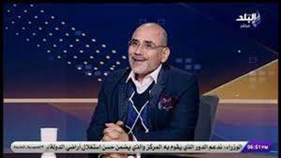 عمرو فهمي يكشف سر رفضه دعوة السفارة الأمريكية بسبب رهاب السفر والطائرات