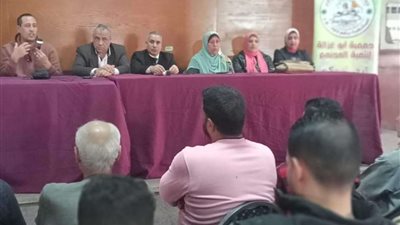 رئيس مدينة شبراخيت يفتتح ملتقى التوظيف لتوفير فرص العمل للشباب