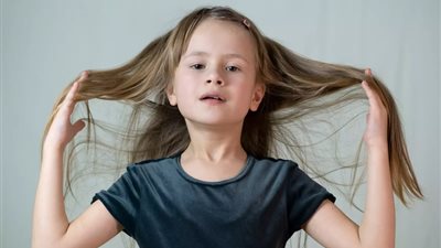 أفضل الطرق للحصول على شعر صحي وطويل.. نصائح للعناية والتغذية