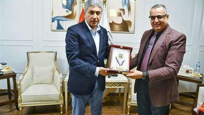 محافظ جنوب سيناء يستقبل وزير السياحة لبحث التعاون وتعزيز الترويج السياحي