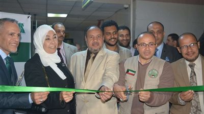 مستشفى جامعة الأزهر بأسيوط تحتفل بتشغيل منظار الجهاز الهضمي الممول من مؤسسة مصر الخير