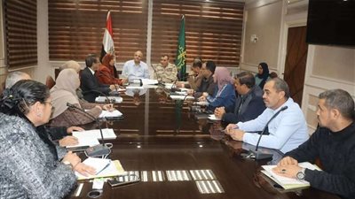 محافظ القليوبية يؤكد على ضرورة تسريع وتيرة عمل لجان تقنين الأراضي