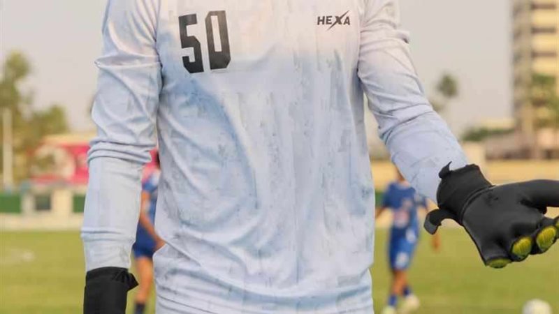 عبده هلال حارس فريق