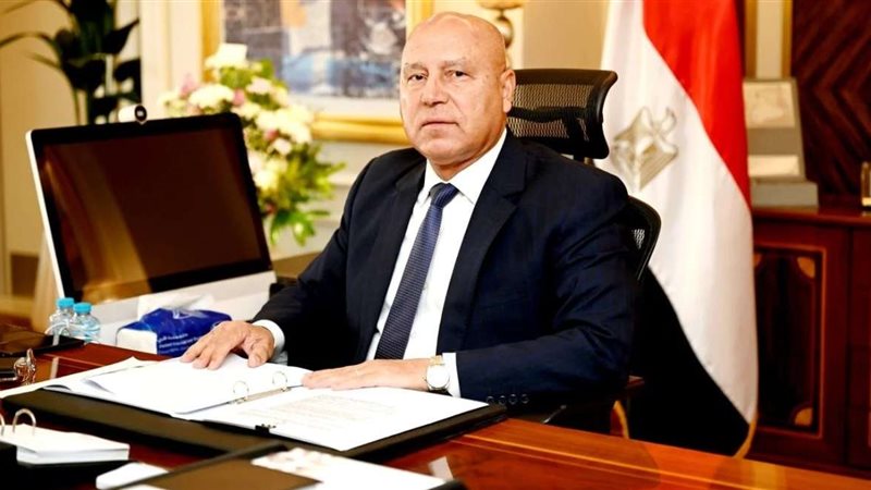 وزير الصناعة والنقل