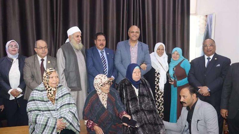 محافظ القليوبية يتفقد