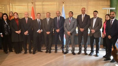 اتفاقية تعاون تجمع البورصة المصرية مع جامعة الأهرام الكندية