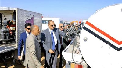 بالصور.. محافظ سوهاج يتفقد استعدادات الوحدات المحلية لموسم الشتاء