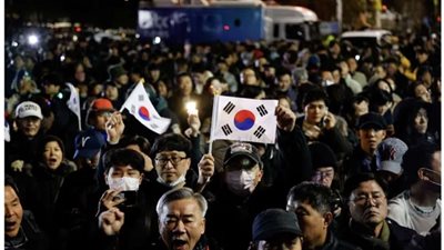 إضراب عام في كوريا الجنوبية بعد فرض الأحكام العرفية