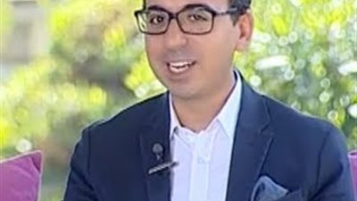 كاتب صحفي: بناء الانسان يرتكز على بنية قوية مستقرة