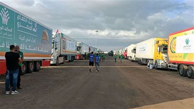 سرقة 24 ألف كيس دقيق تُشعل الأزمة في غزة