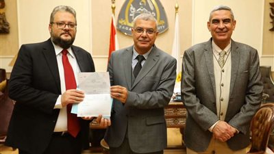 تعيين وكلاء جُدد بكليتي الهندسة والحقوق بجامعة الزقازيق