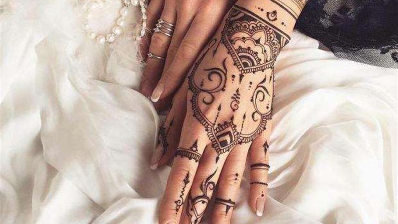 صورة أرشيفية,, الحناء