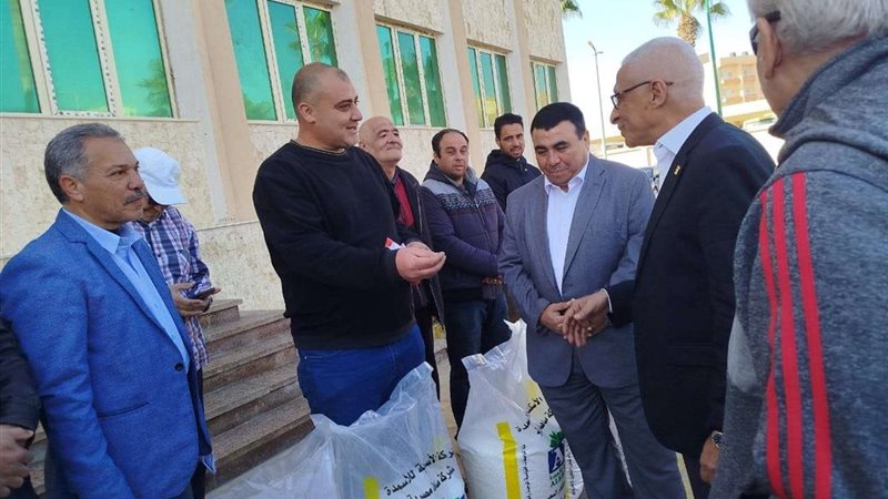 توزيع السلفات نشادلا