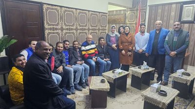 بالصور.. فرقة 