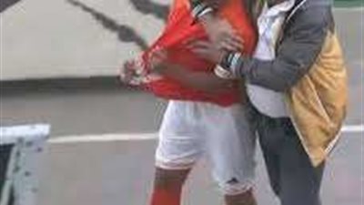 لاعب المنصورة يعلن اعتزاله بعد الاعتداء على مدرب الفريق