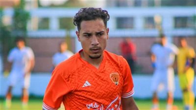 فاجعة تهز الكرة المصرية.. أحمد شاهين يعتدي على مدربه علاء نوح في واقعة غير مسبوقة