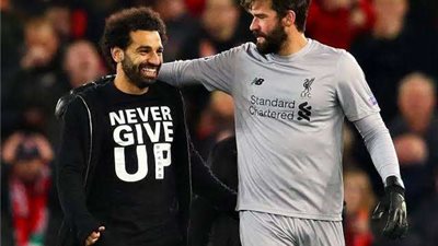 محمد صلاح على رأس قائمة ليفربول أمام جيرونا الليلة .. و عودة أليسون