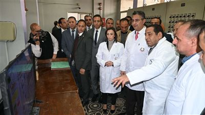 محافظ البحيرة ووزير التموين يتفقدان مطحن سايمون بدمنهور وصومعة الغلال بزاوية غزال