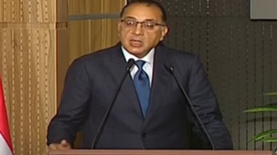 مدبولي:نفّذنا عددًا من الإجراءات تجاه غير المستحقين لسيارات ذوي الهمم