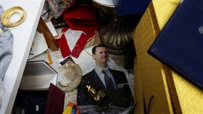 العثور على مضادات اكتئاب على مكتب الأسد بالقصر الرئاسي.. هل كان يعاني من أزمات نفسية ؟