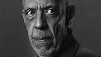 على جهاز التنفس الصناعي .. تفاصيل الحالة الصحية للفنان نبيل الحلفاوي