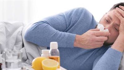 أستاذ فيروسات: لا يوجد دليل على ظهور فيروس جديد ولابد من تقوية المناعة