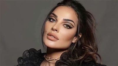 نادين نجيم تحسم جدل عودتها لخطيبها.. شوف قالت إيه؟
