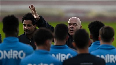 رسائل جروس للاعبي الزمالك قبل مباراة سيراميكا بالدوري