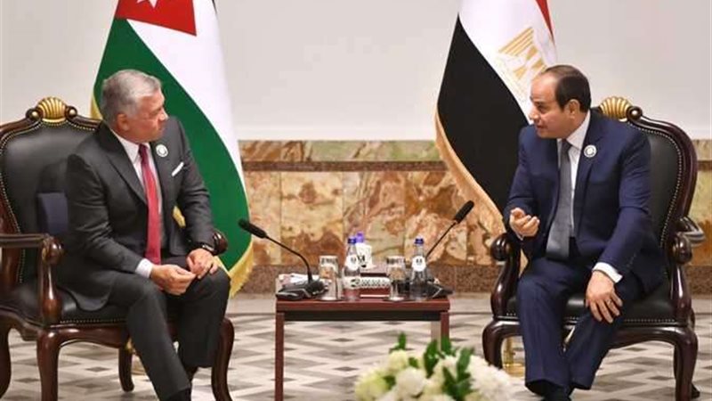 صورة أرشيفية.,. تجمع