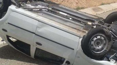 انقلاب سيارة ملاكي بطريق ناهيا الكرداسة وإصابة قائدها