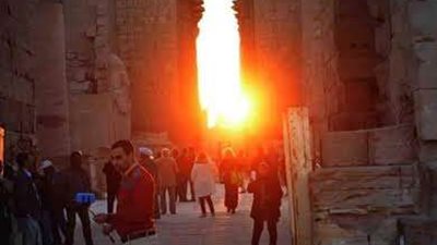 الشروق يكشف أسرار المصريين القدماء.. تعامد الشمس على معابد الكرنك في احتفالية مهيبة