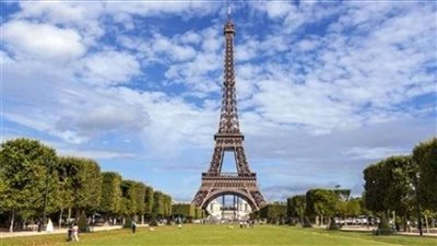 المشدد 16 سنه لثمانية أشخاص بتهمة انهاء حياه مدرس فرنسي صاحب الرسوم المسيئه للنبي