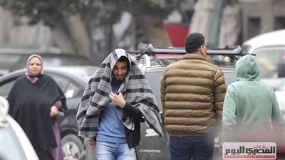 صقيع واضطراب في الملاحة البحرية..