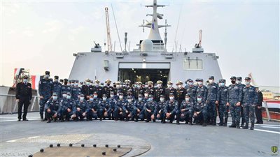 القوات البحرية توقع عقد اتفاق مع إدارة الهيدروجرافيا الفرنسية