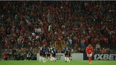 رمضان وكهربا يمنعان لاعبي الأهلي من الذهاب إلى الجماهير للاعتذار